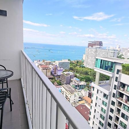 Llx Apartments At The Base Condo Pattaya Exteriör bild