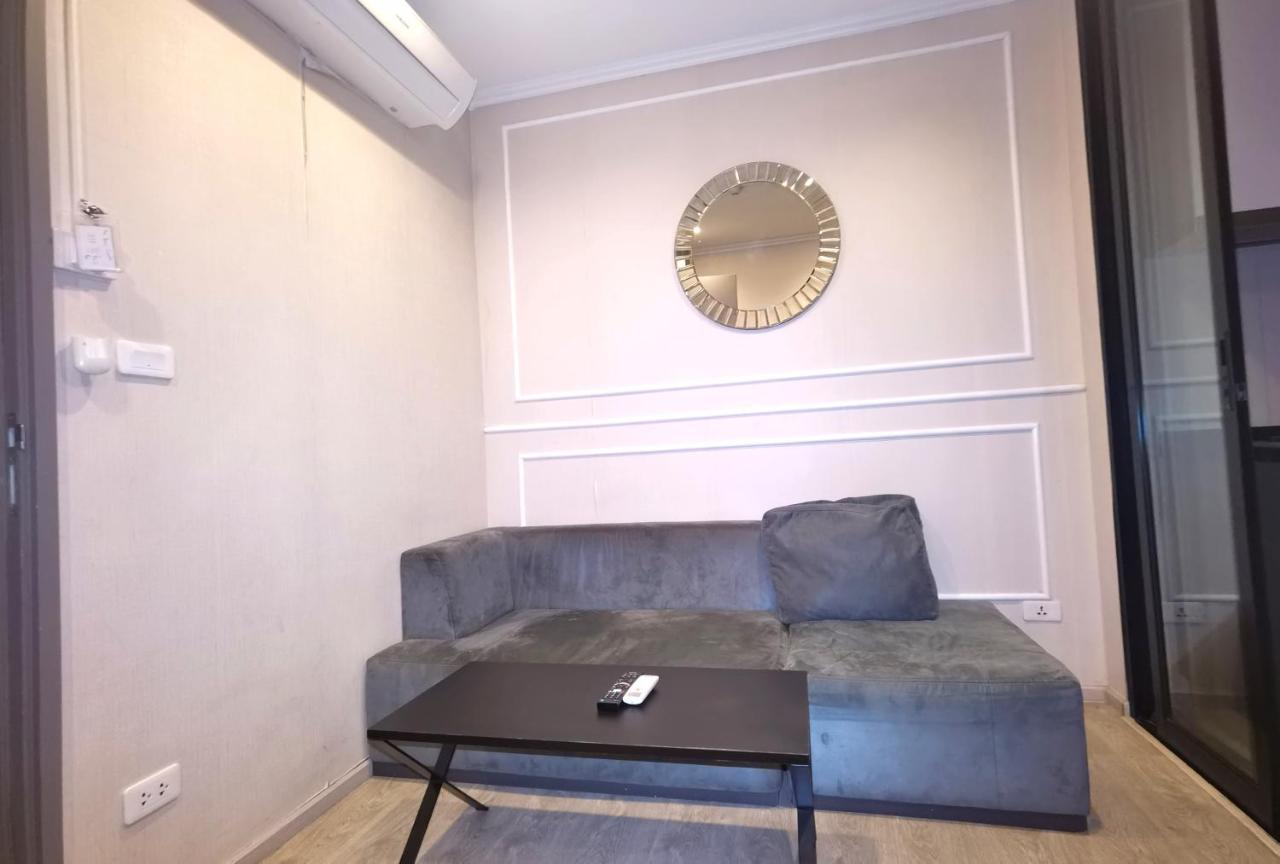 Llx Apartments At The Base Condo Pattaya Exteriör bild
