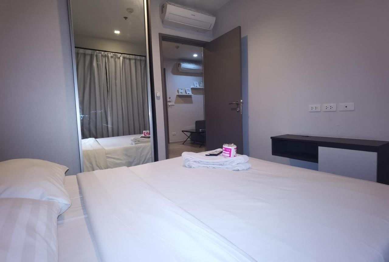 Llx Apartments At The Base Condo Pattaya Exteriör bild