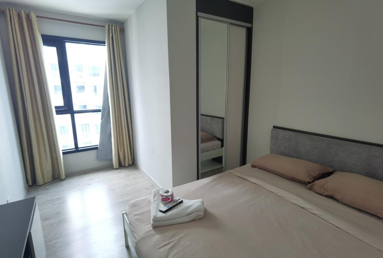 Llx Apartments At The Base Condo Pattaya Exteriör bild